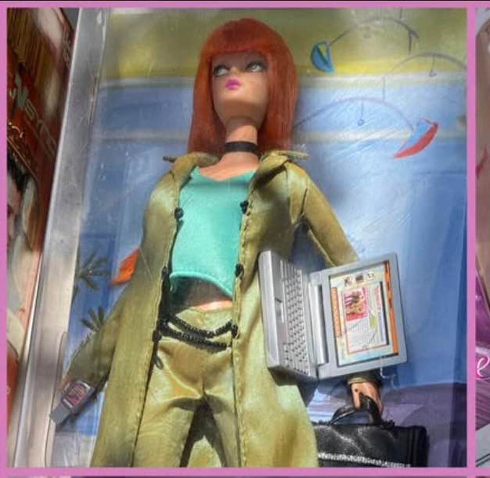 Rare Vintage Barbie 1 Modern Circle Producer – Collector Doll – NRFB , NIB